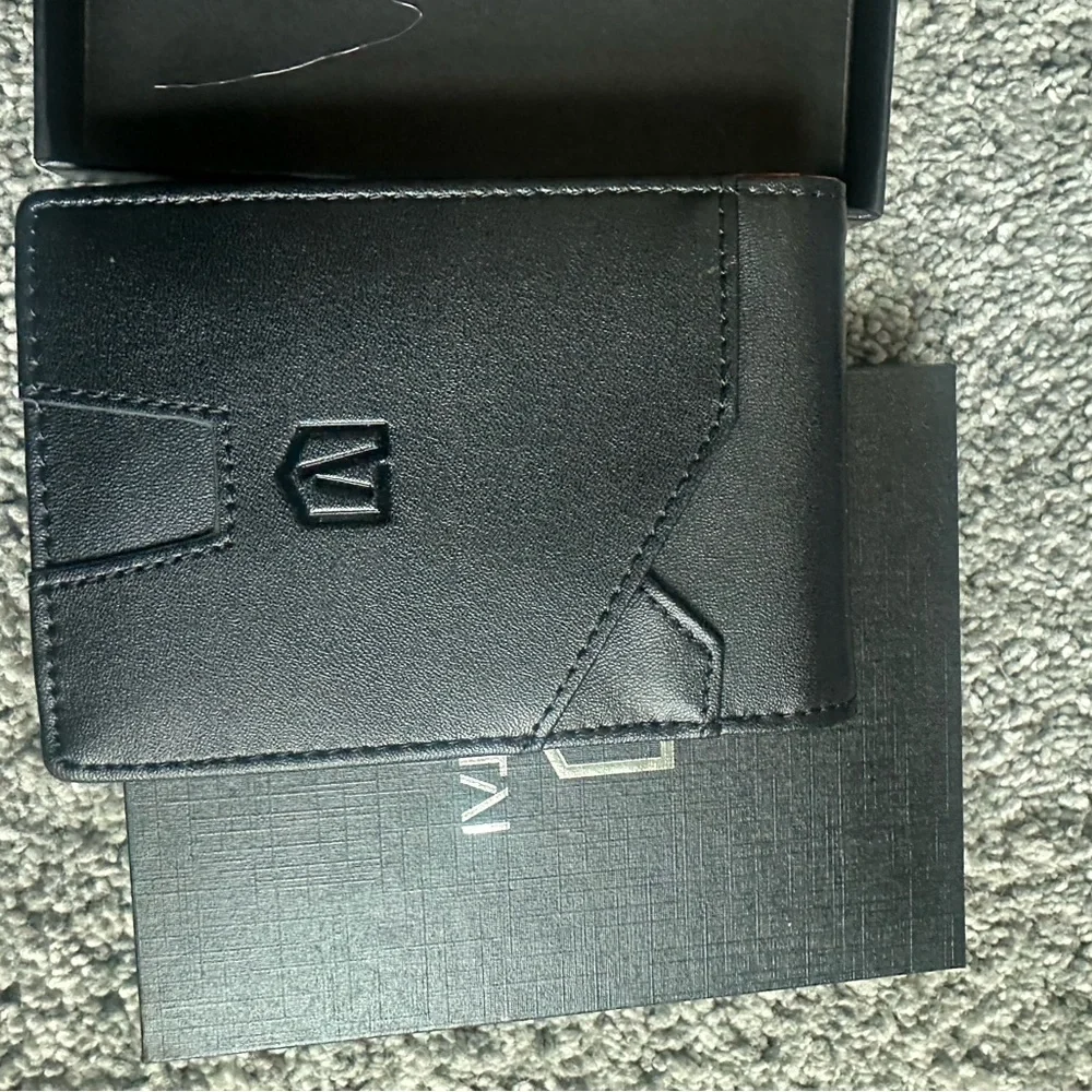 N/A orange leather